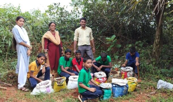 ಬಿ.ಮೂಡ ಸರಕಾರಿ ಹಿರಿಯ ಪ್ರಾಥಮಿಕ ಶಾಲೆಯಲ್ಲಿ ಮಕ್ಕಳಿಗೆ ತೋಟರಚನೆ ಪಾಠ, ತರಕಾರಿ ಗಿಡಗಳ ನಾಟಿ..